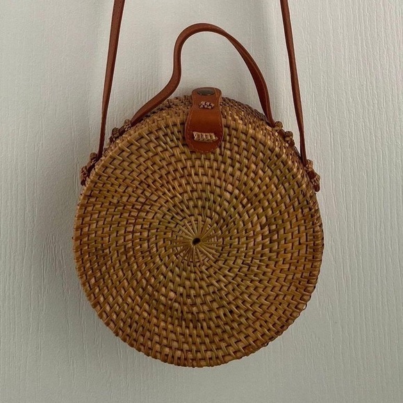 Handwoven Rattan Round Bag - Picture 2 of 9